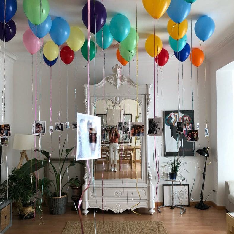 Globos techo multicolor hinchados con helio – La Fiesta de Olivia