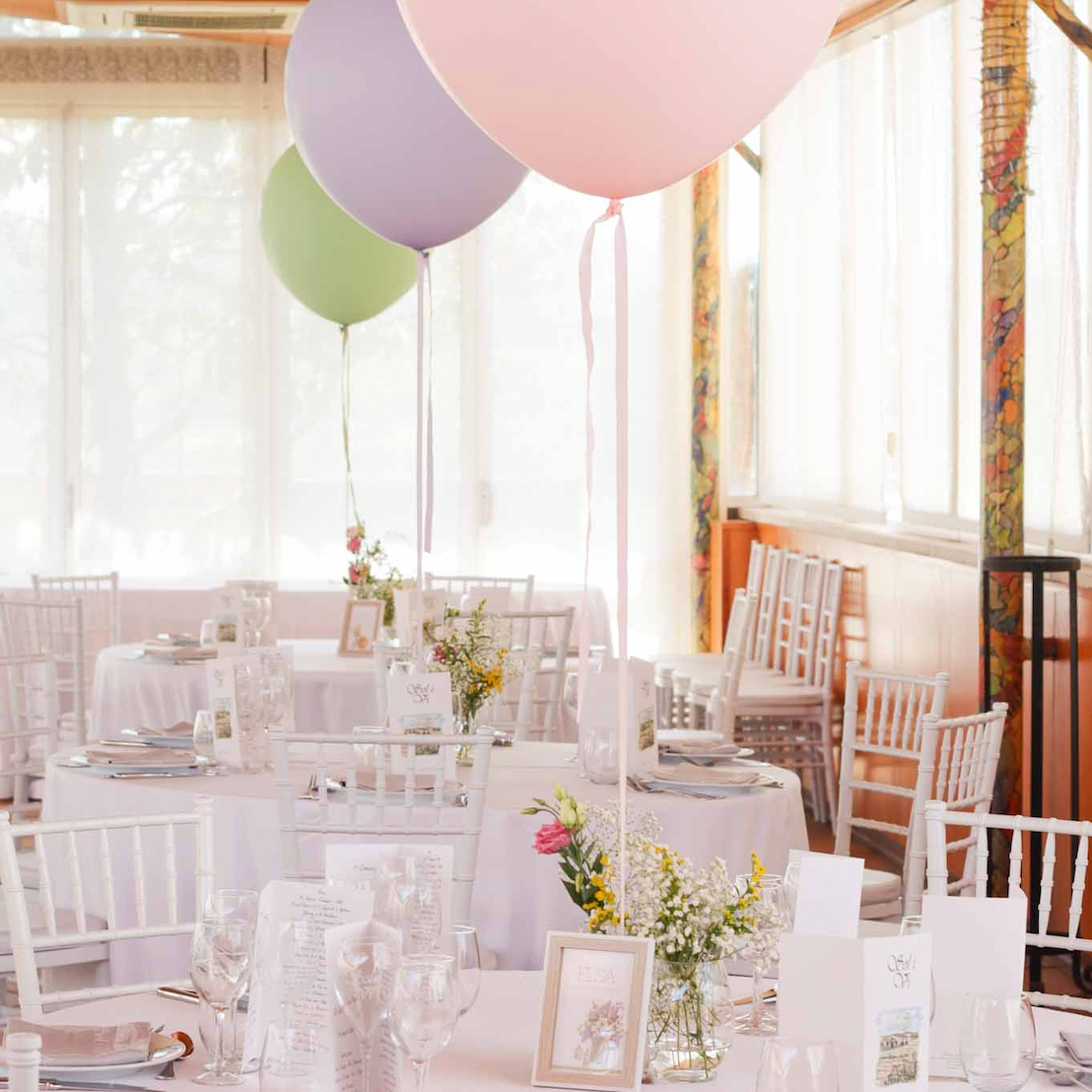 Como decorar una Sweet Table para Primera Comunión, boda o Bautizo. – La  Fiesta de Olivia