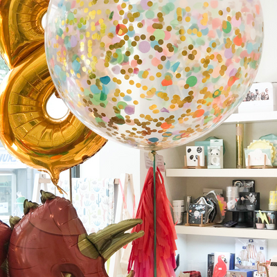 Guia básico sobre balões com hélio e mesa de flutuação