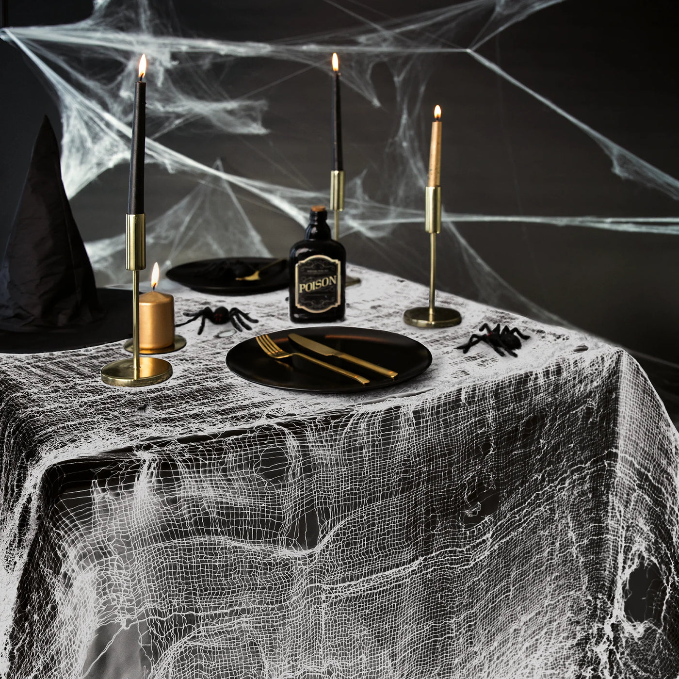 Gasa blanca rota Halloween