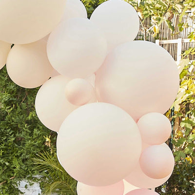 Kit DIY de guirlanda de balão rosa, creme e branco