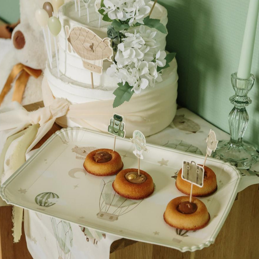 Cloud and balloon tray, – La Fiesta de Olivia