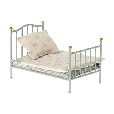 Mouse mint Maileg miniature bed