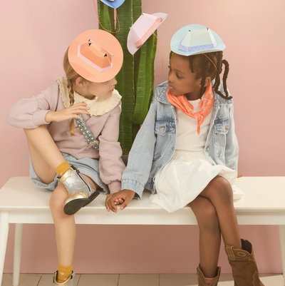 Gorritos cowboy pastel / 8 uds.
