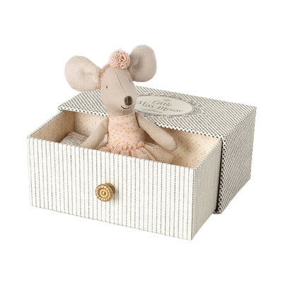 Little dancing mouse in Maileg box