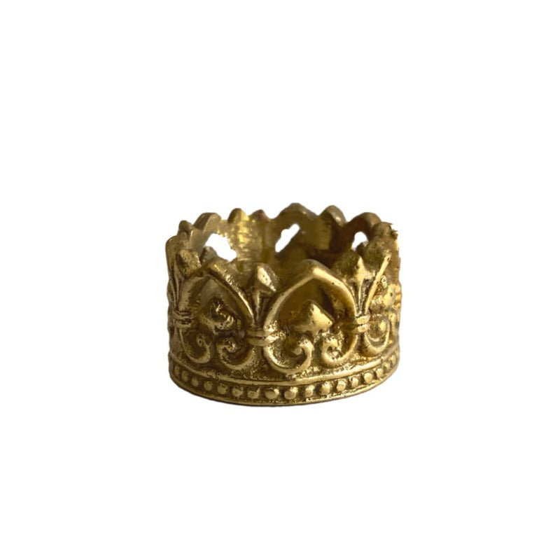 anel de guardanapo com joia da coroa