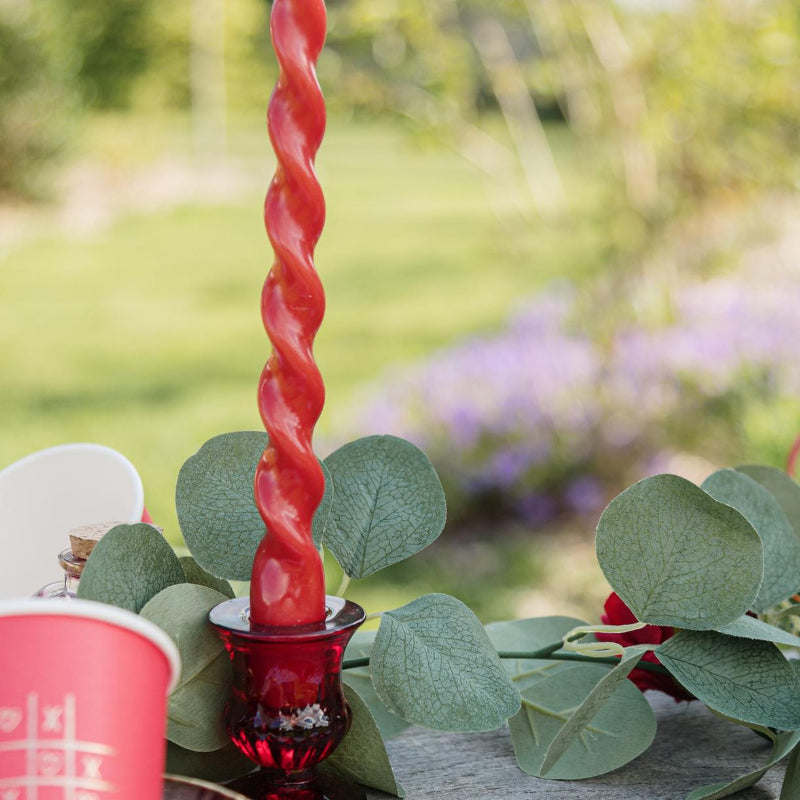 Red twisted candle set / 2 pcs.
