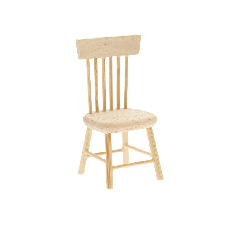 Silla de madera miniatura