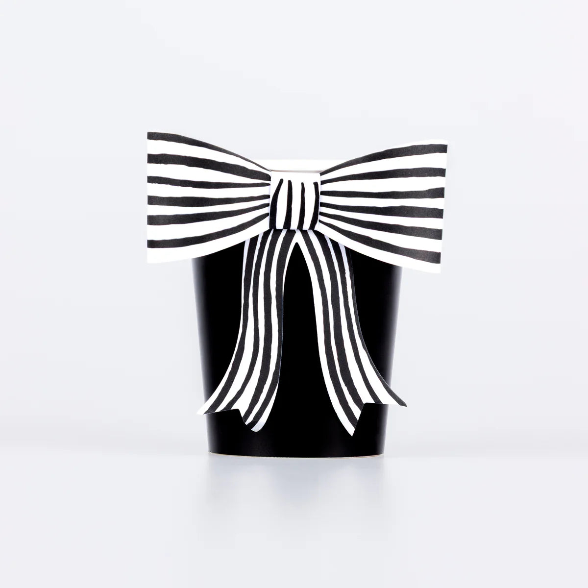 Black cups with striped bow / 8 pcs.
