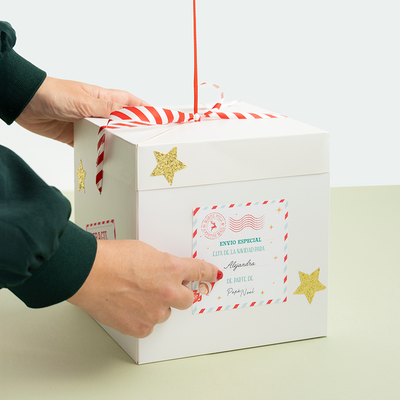 WOW BOX Personalized Christmas Elf * Limited Edition *