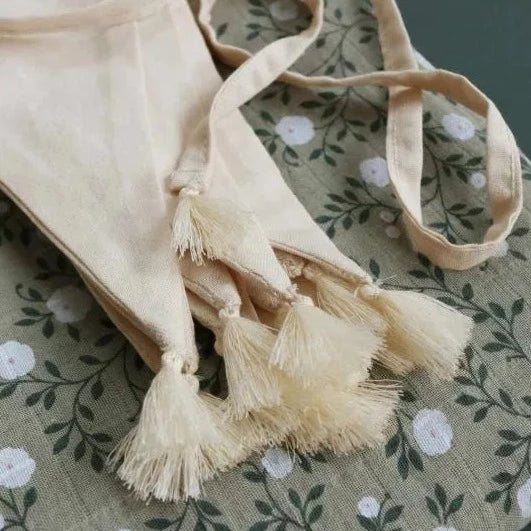 Grinalda de tecido com franjas Marfim