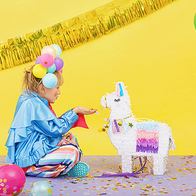 Piñata llama colores pastel