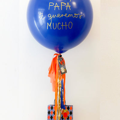 Eco XL DAD balloon keychain inflated with helium
